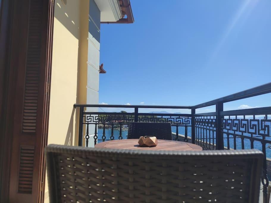 La Mer Gytheio Exteriör bild
